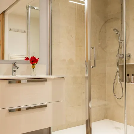 Upscale 3-room 300m From The Beaches Apartment